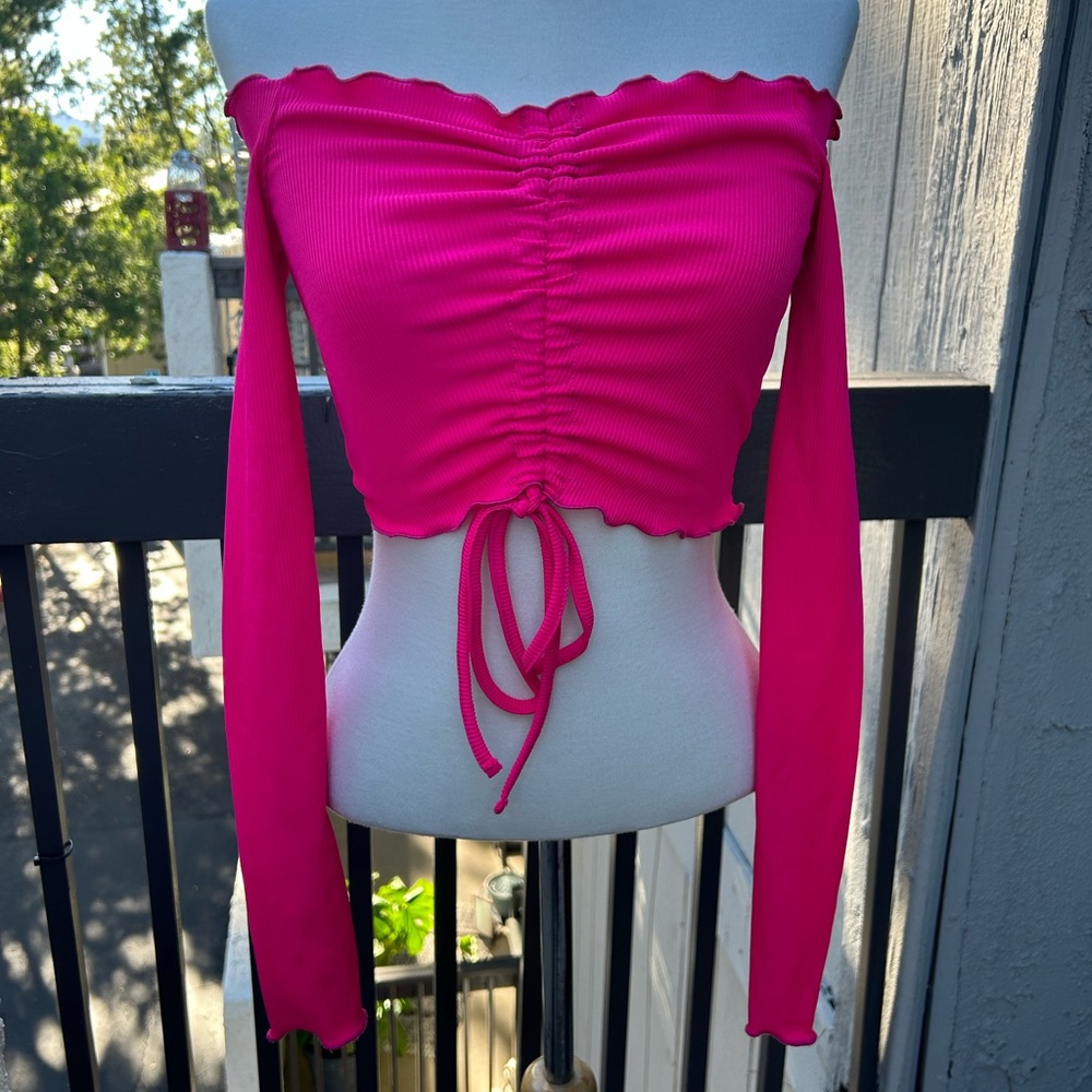 hot pink scrunch top